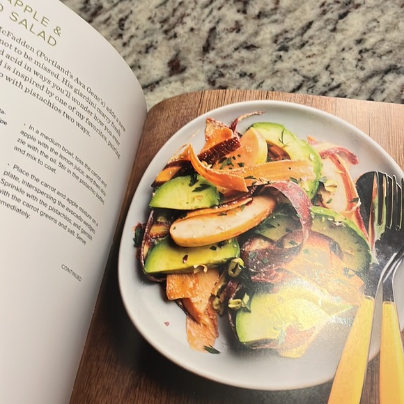 An avocado a day cookbook - Picture 9 of 11